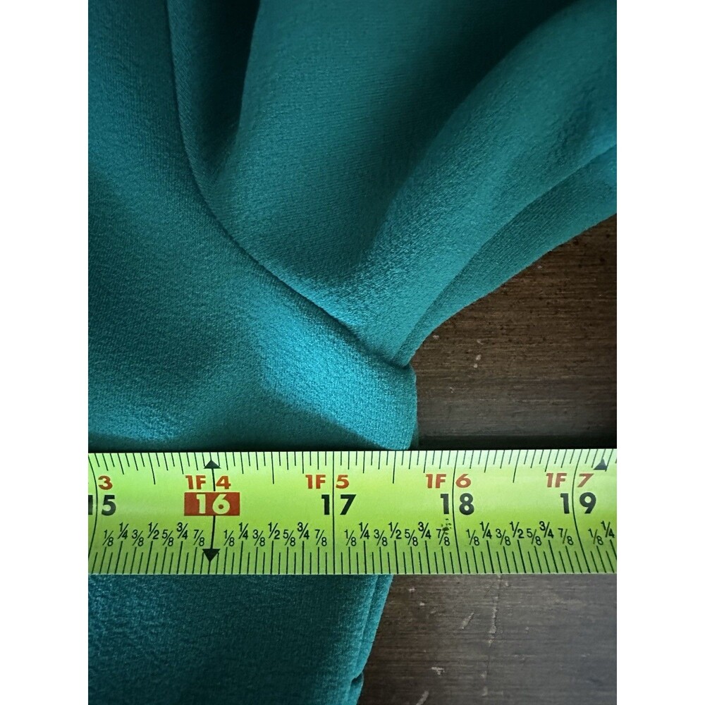 Vince Camuto Dress Womens 8 Green Bell Sleeves Midi Classic Christmas - Picture 6 of 11
